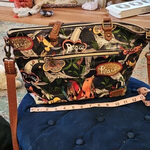 Sakroots Women's Multicolor Printed Crossbody Handbag Tote Bag